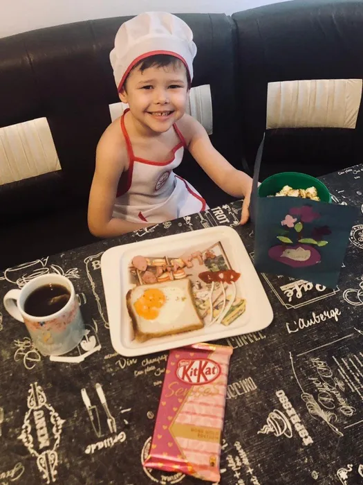 Груздев Даниил
"Завтрак для мамы"