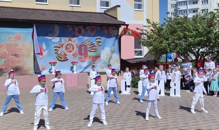 b96de102-786c-4819-8eeb-b986fe612457