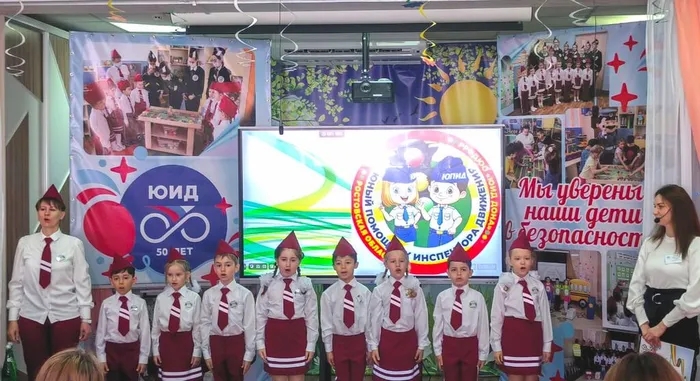 558e271f-36cd-47af-a8a1-bde335dcb2e8