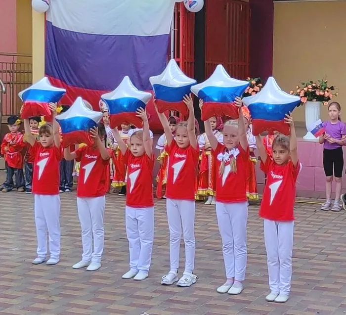 f9cb12aa-f4cf-43aa-96c5-006bfbaa8211