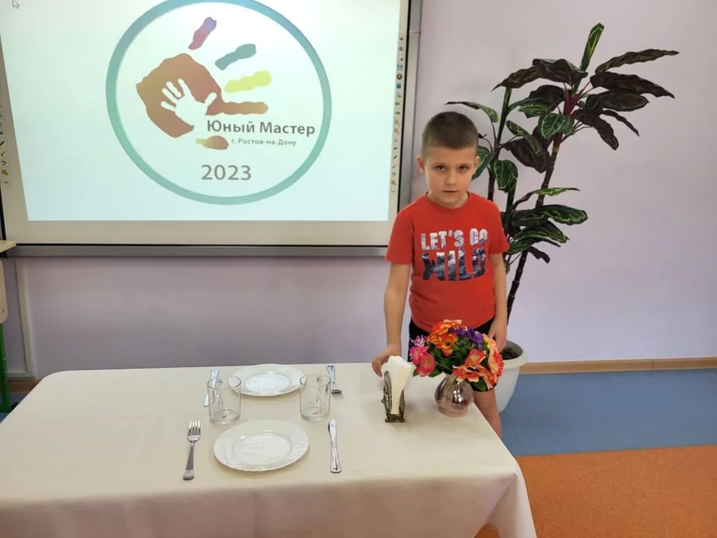 bf4e09f9-6e8c-443b-9848-7fc1a29e2dcd