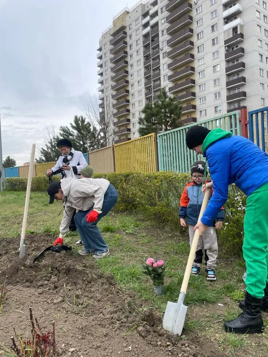 2a2503dc-1f6f-4818-b692-a1f64a6d3512