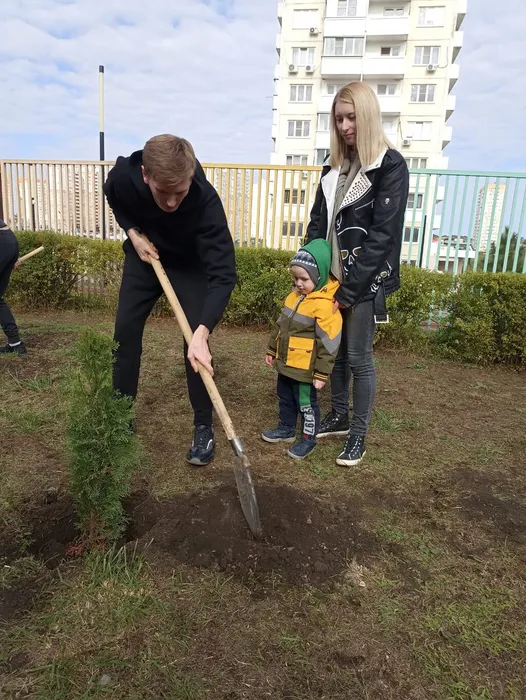 2f8c44d2-d88e-40cb-bf63-5276336a5bf5