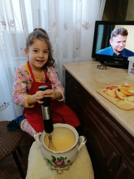 Янпольская Милана
" Пирог для мамы"