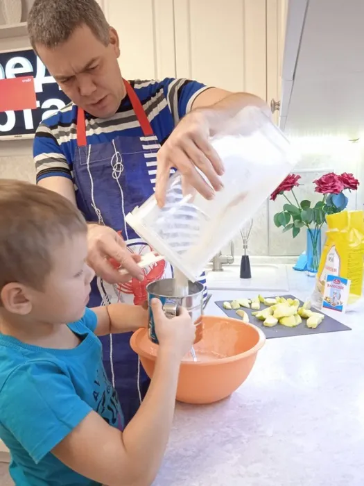 Шевченко Алексей
" Пирог для мамы"