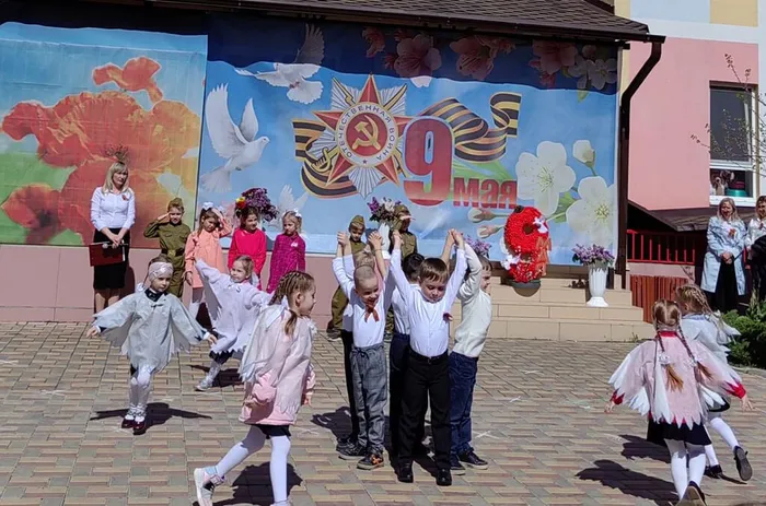 06c09c12-40d2-4005-a8f2-879b894189e8