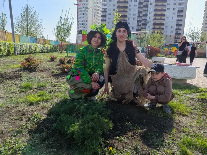 c19a2590-0518-43d9-8b5c-6da31c967e58