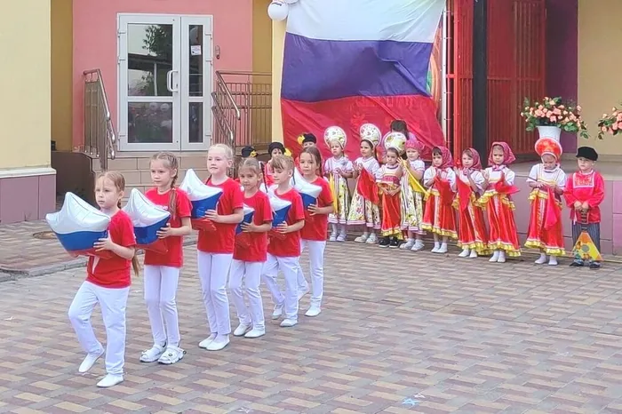 7b0190ff-22ce-40a7-92ca-7d3279cc9974