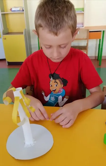 5f4fb65b-eb2f-4c4e-a6e8-25ca1e621a5d